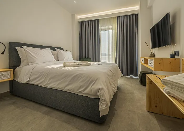 Ela Apartments